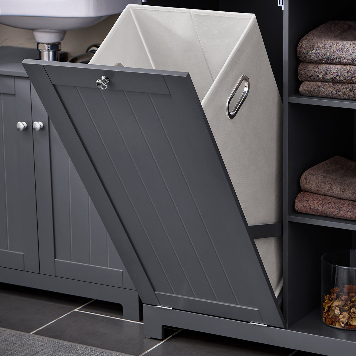 BZR104-DG smooth-gliding drawer detail – enclosed storage for toiletries and accessories