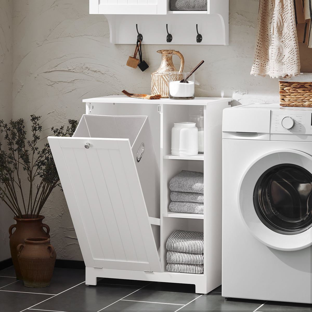 SoBuy BZR105-W, Laundry Cabinet Chest Bathroom Storage Cabinet with Laundry Basket, White