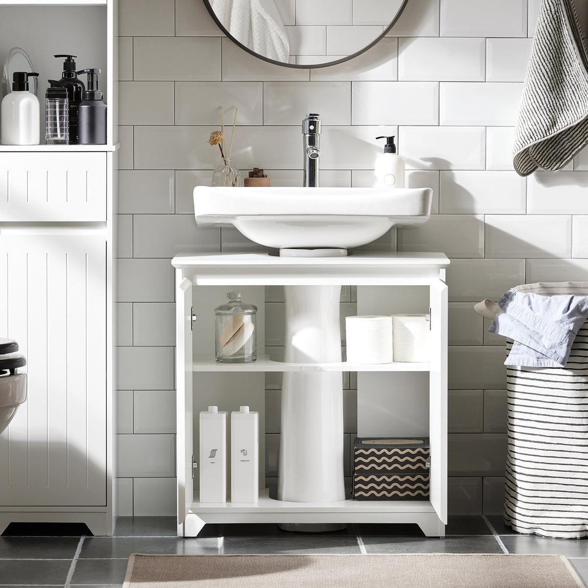 SoBuy BZR108-II-W, Under Sink Cabinet Bathroom Vanity Unit Bathroom Storage Cabinet with 2 Doors, Suitable for Pedestal Sinks, White
