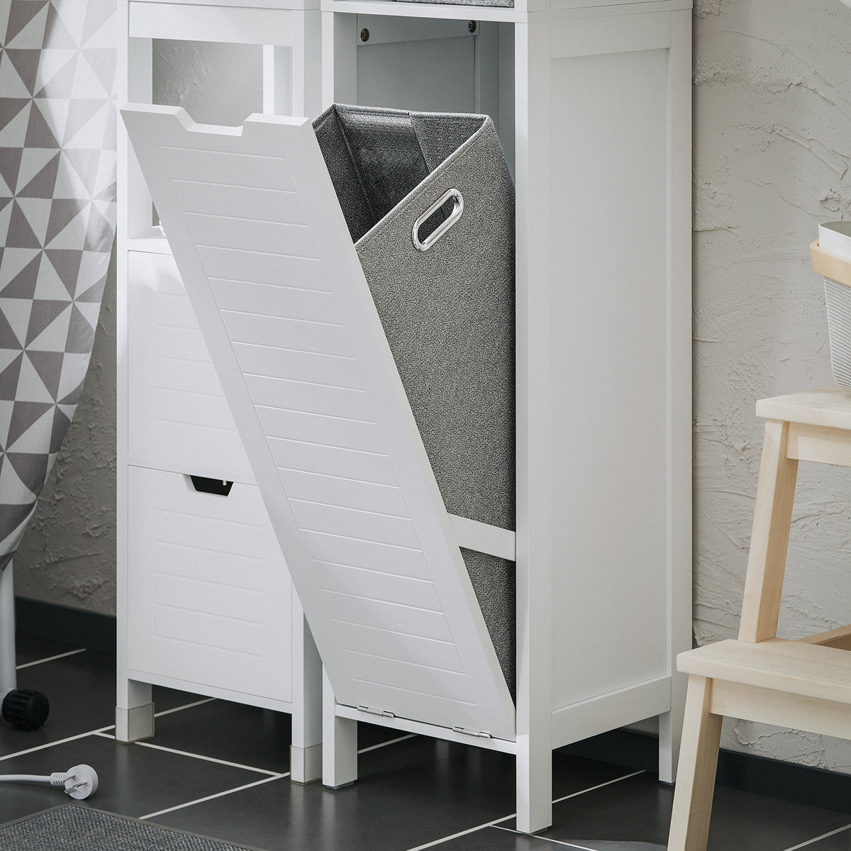 SoBuy BZR123-W, Bathroom Tall Cabinet Bathroom Storage Cabinet with Laundry Basket, White