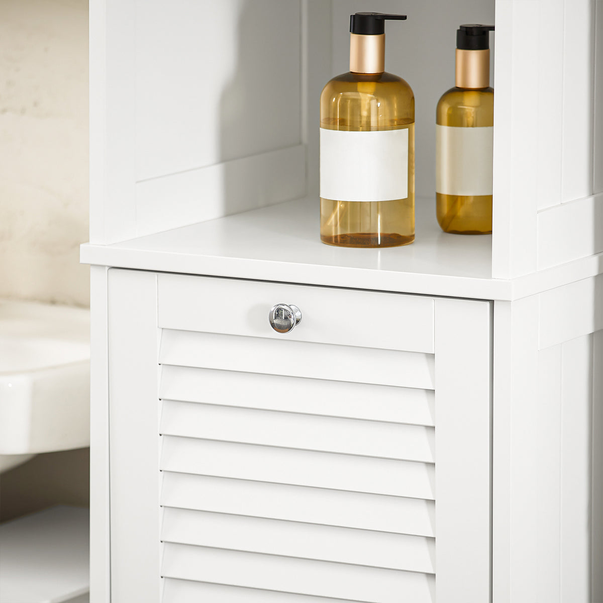 SoBuy BZR124-W, Bathroom Tall Cabinet Cupboard Storage Cabinet with Laundry Basket, White