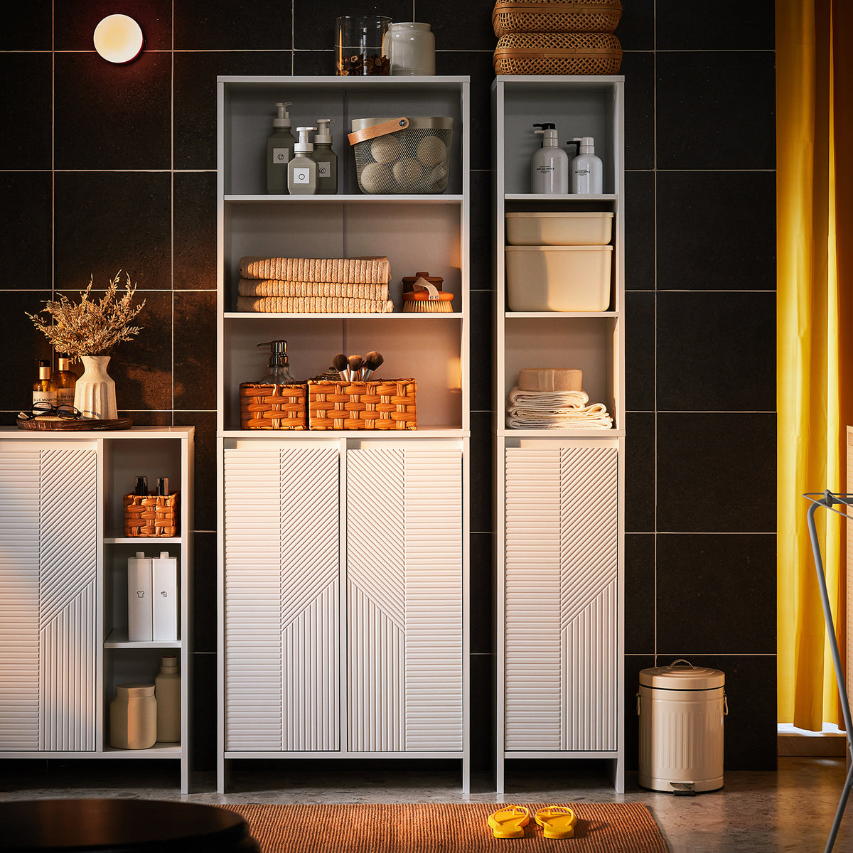 SoBuy BZR155-W, Tall Bathroom Storage Cabinet with Laundry Basket – Slim Free Standing Bathroom Unit with Doors & Open Shelves, White 60x30x171cm