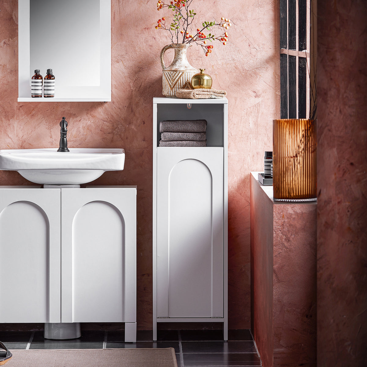SoBuy BZR161-W, Bathroom Laundry Cabinet Bathroom Storage Cabinet with Laundry Basket, White