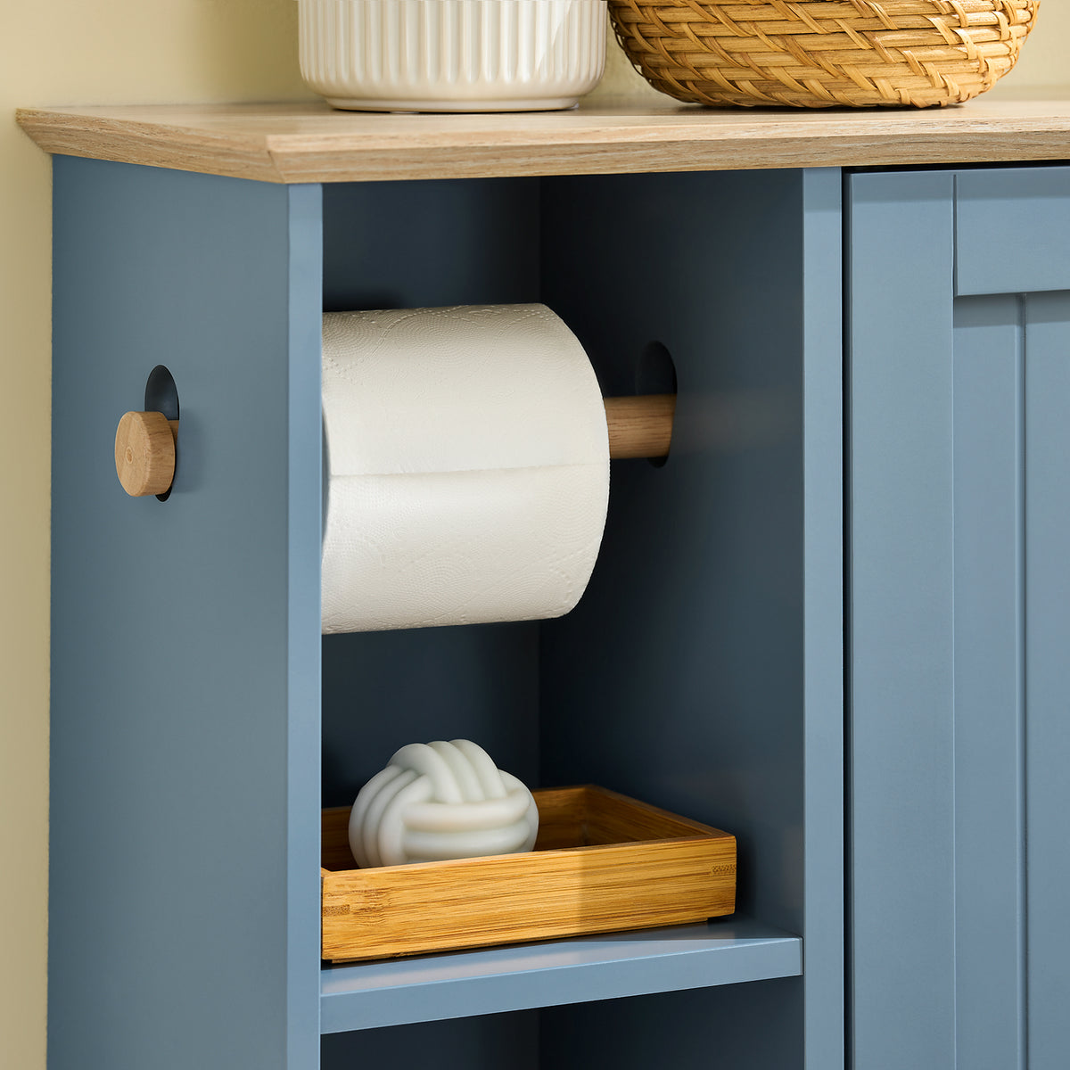 SoBuy BZR189-HG, Bathroom Storage Cabinet Toilet Paper Roll Holder Cabinet with a Door, Grey