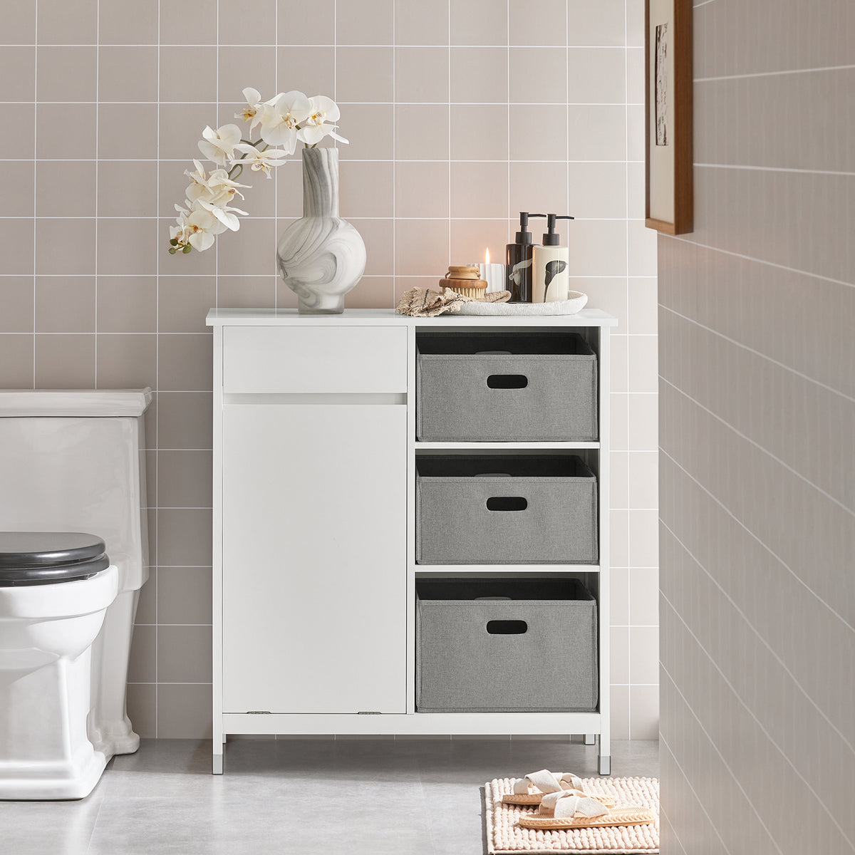 SoBuy BZR77-W, Laundry Cabinet – Freestanding Bathroom Cabinet with Laundry Basket – Space-Saving Bathroom Storage Uint with Drawers – Storage Cupboard in Wood, Moisture-Resistant, White, 80x91x38cm