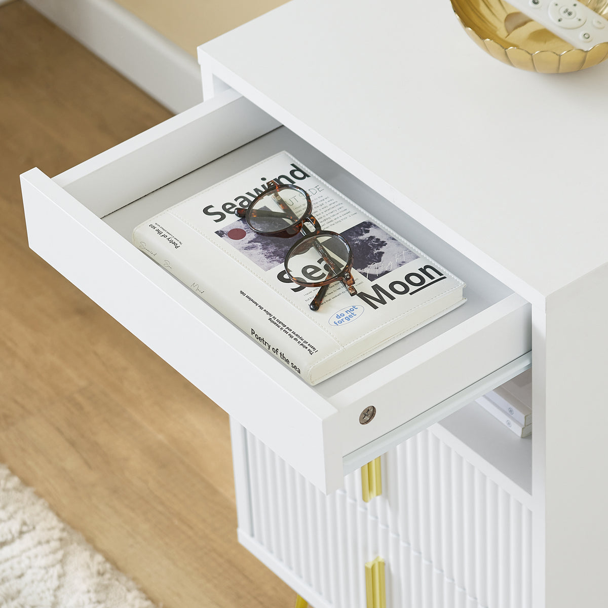 SoBuy FBT168-W, Bedside Table, Bedside Cabinet, Nightstand with 3 Drawers and Shelf, Side Table for Bedroom Living Room, White W40 x D40 x H63cm