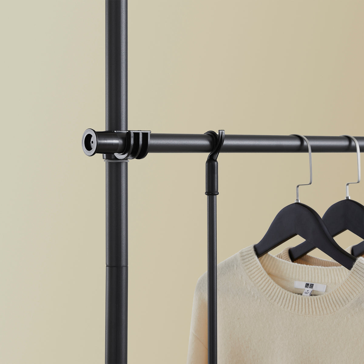 SoBuy FRG109-II-SCH, Telescopic Clothes Rail, Heavy Duty Clothes Rack, Adjustable Open Wardrobe with Hanging Rails for Bedroom, Walk-in Closet Black B(75–126) × H(200–295) cm