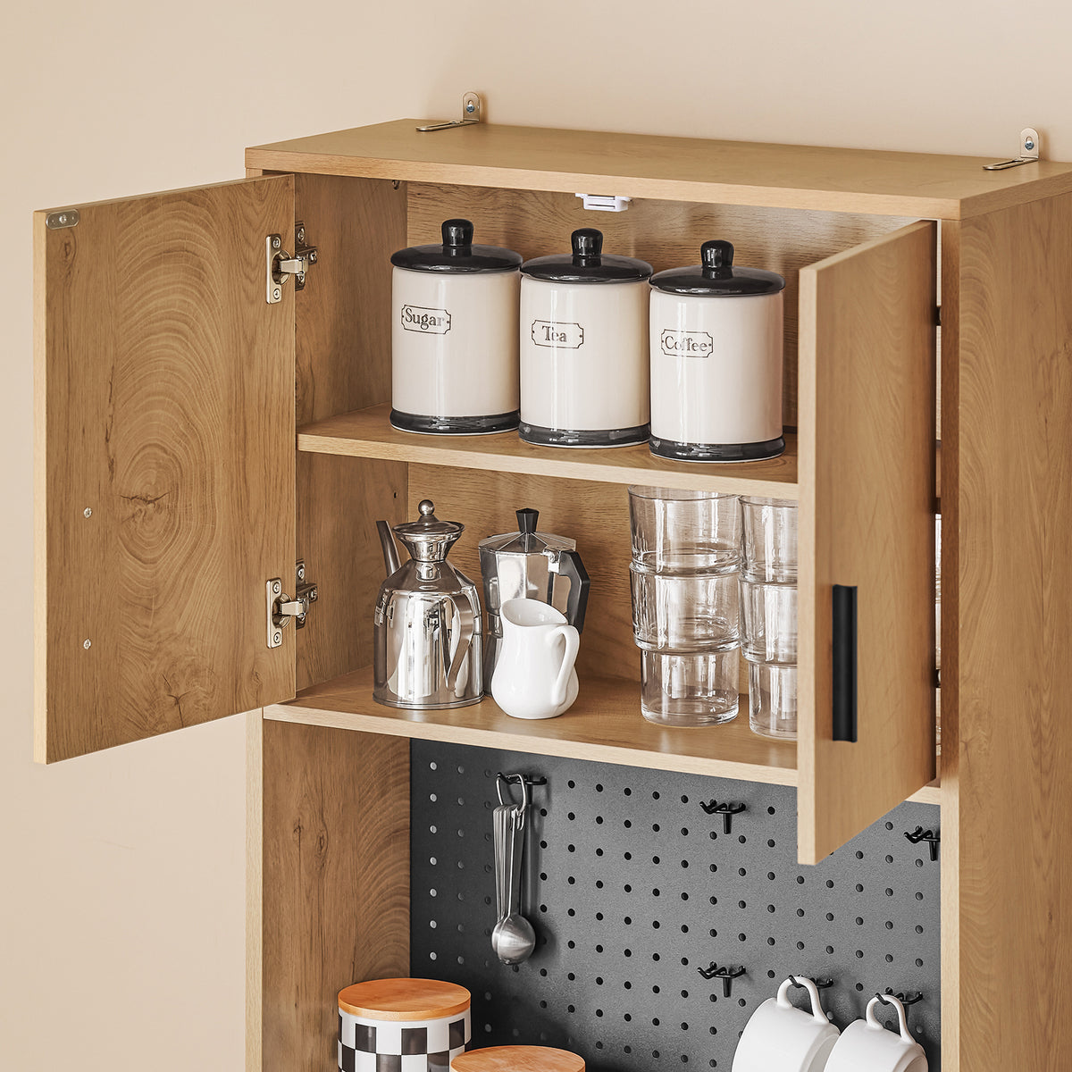 SoBuy FSB98-N integrated pegboard with hooks detail – customisable utensil hanging panel