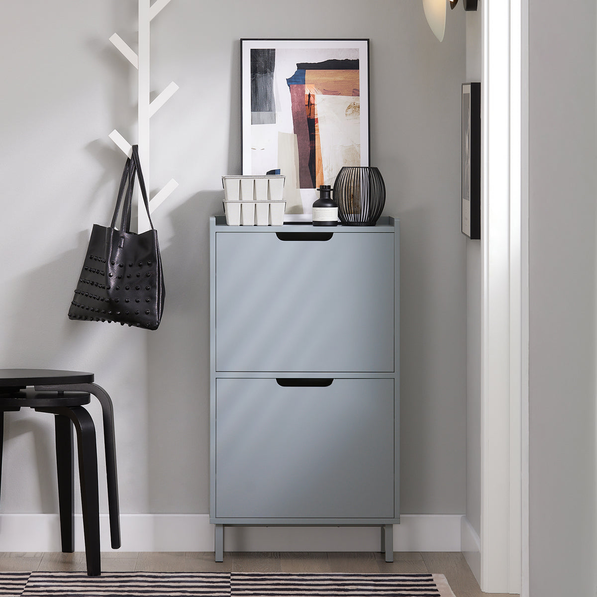 SoBuy FSR151-HG grey narrow hallway shoe cabinet scene lifestyle narrow entryway Nordic