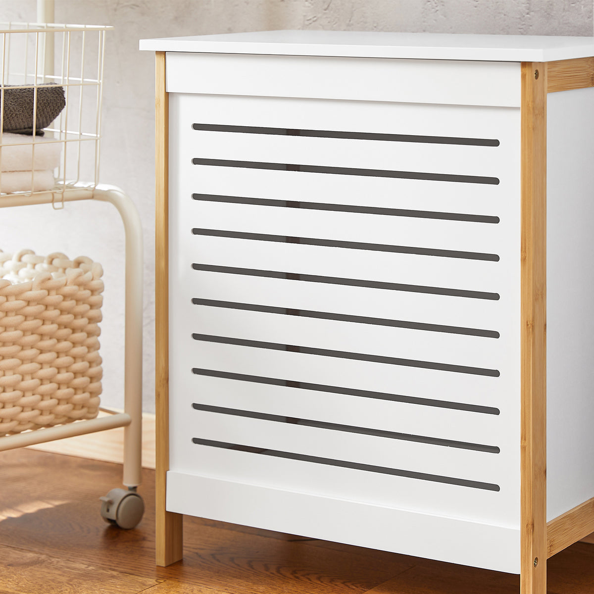 SoBuy FSS66-WN, Laundry Basket Laundry Bin Laundry Storage Box Hamper with Hinged Lid, White