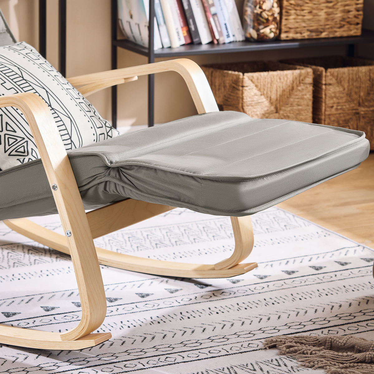 SoBuy FST16-DG Rocking Chair Relax Lounge Chair with Cushion Recliner with Headrest and Adjustable Footrest Grey