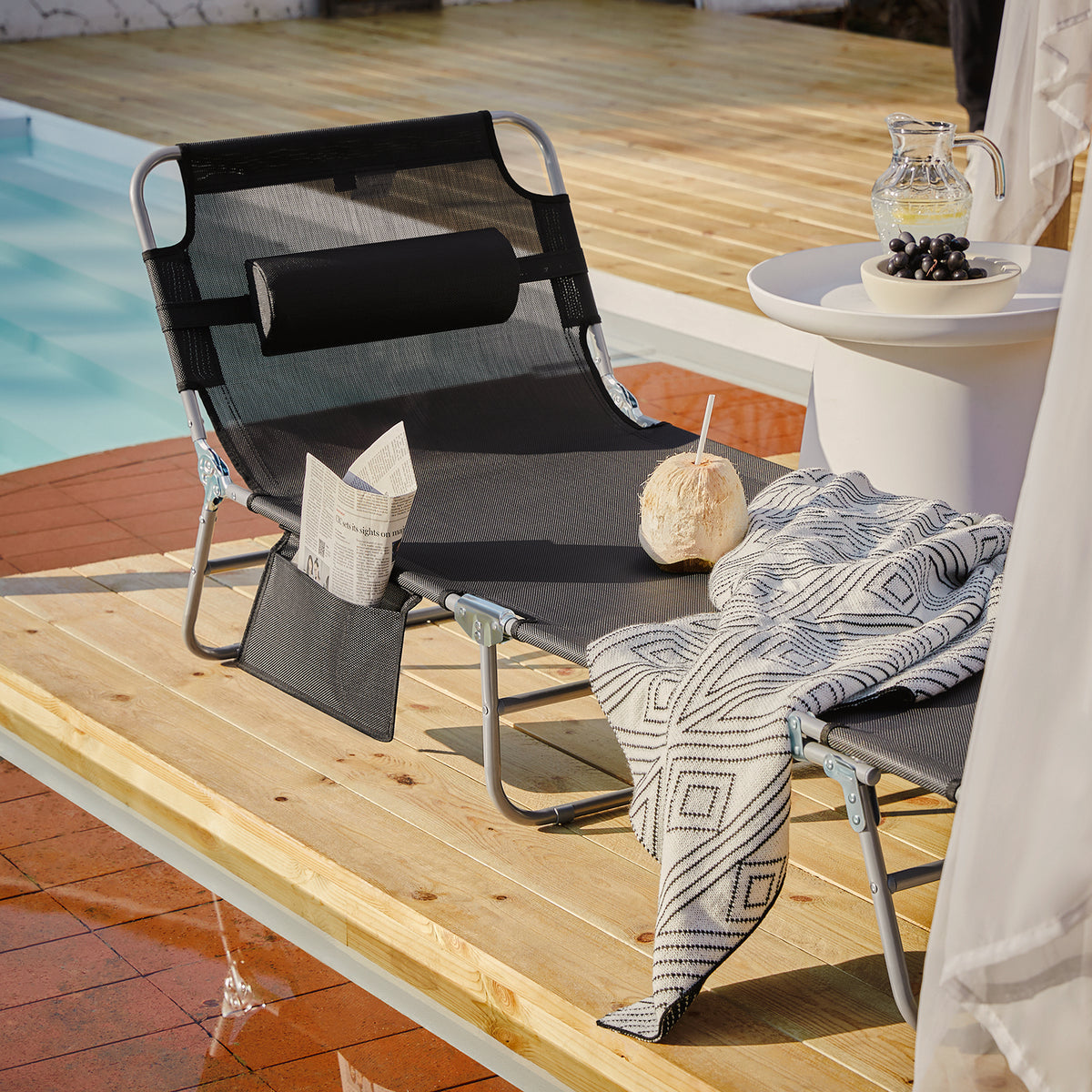 SoBuy OGS35-SCH, Textilene Reclining Folding Chair, Adjustable Back Camping Chair, Black