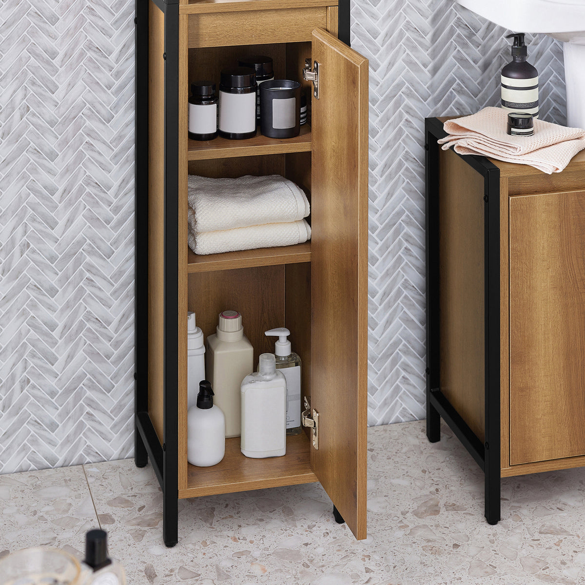 SoBuy BZR62-PF, Tall Slim Bathroom Storage Cabinet with 3 Open Shelves and 1 Door – Freestanding Narrow Bathroom Unit, Industrial Wood Look, 30x168x28cm