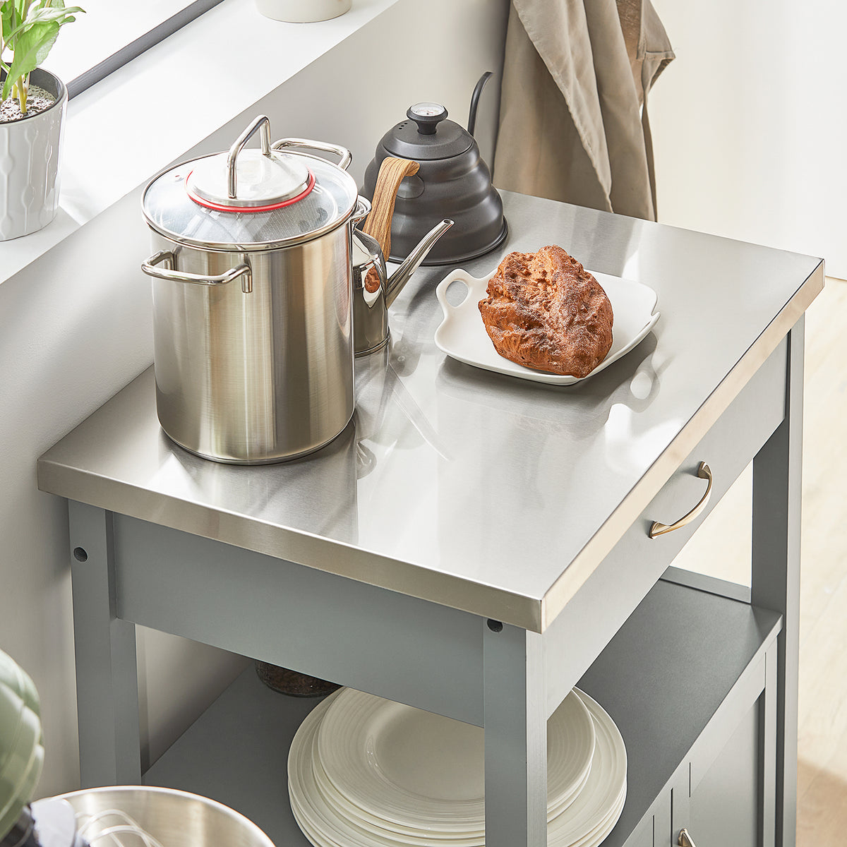 SoBuy FKW22-HG Kitchen Trolley with Storage Mobile Kitchen Cart with Drawer, Open Shelf Compact Kitchen Unit on Wheels, Ideal as Microwave Stand, Storage Trolley or Side Cabinet Grey 60x92x44cm