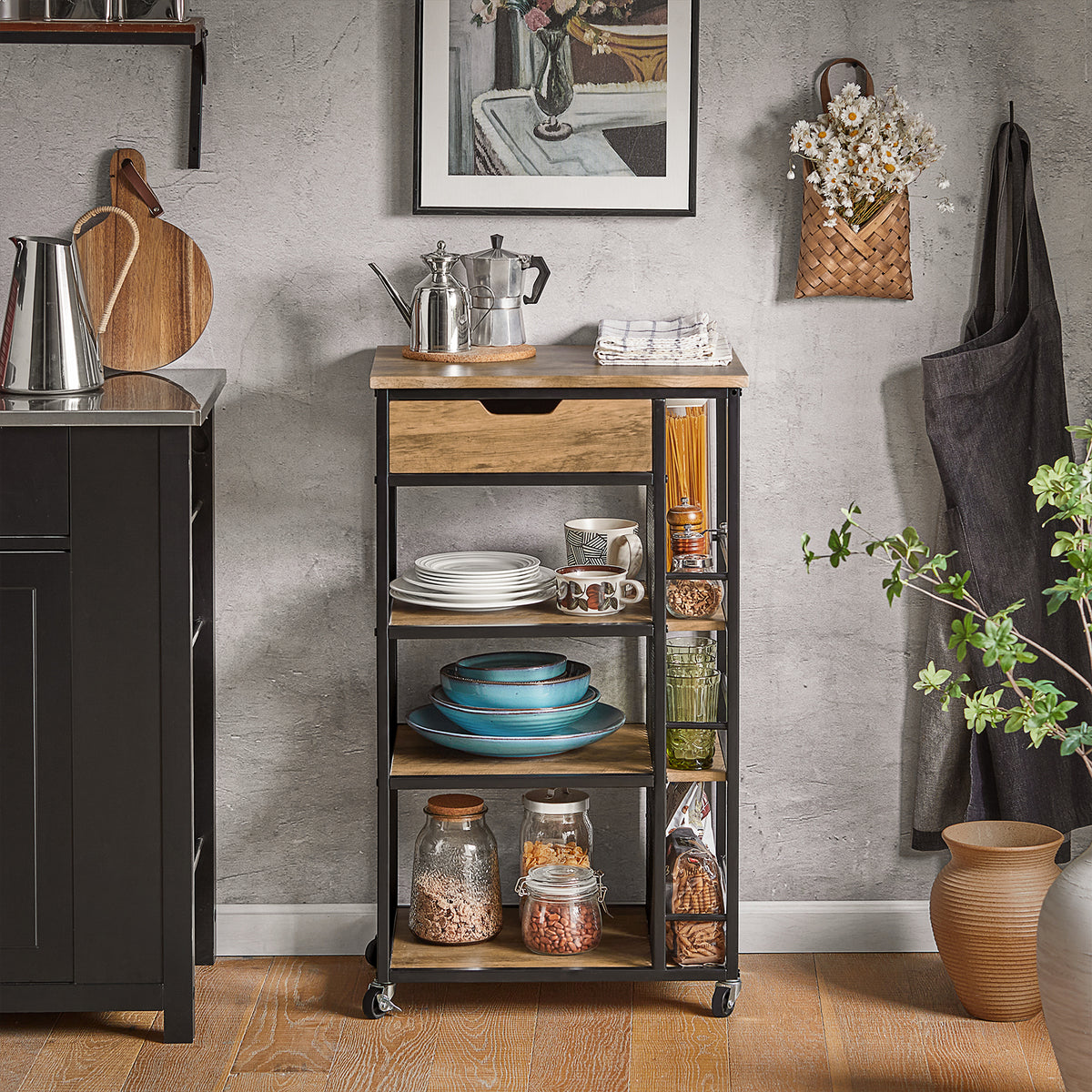 SoBuy FKW99-N black rustic rolling kitchen trolley in living space – industrial vintage style with side rack
