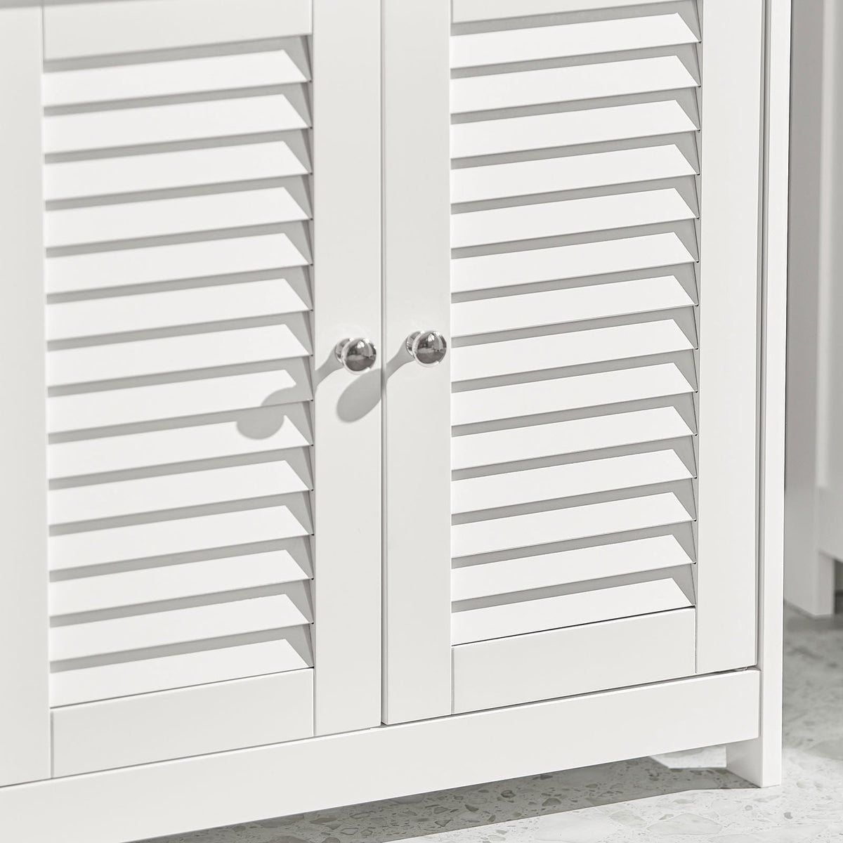 SoBuy FRG237-II-W, Under Sink Bathroom Cabinet with Adjustable Shelves, MDF Bathroom Storage Unit for Under Sink Storage, Anti-Mold Louvered Door, suitable for Pedestal Sinks, White, 60x58x35cm