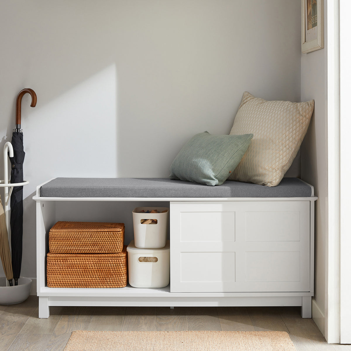 SoBuy FSR86-W, Shoe Bench Shoe Cabinet with 2 Sliding Doors and Seat Cushion, White