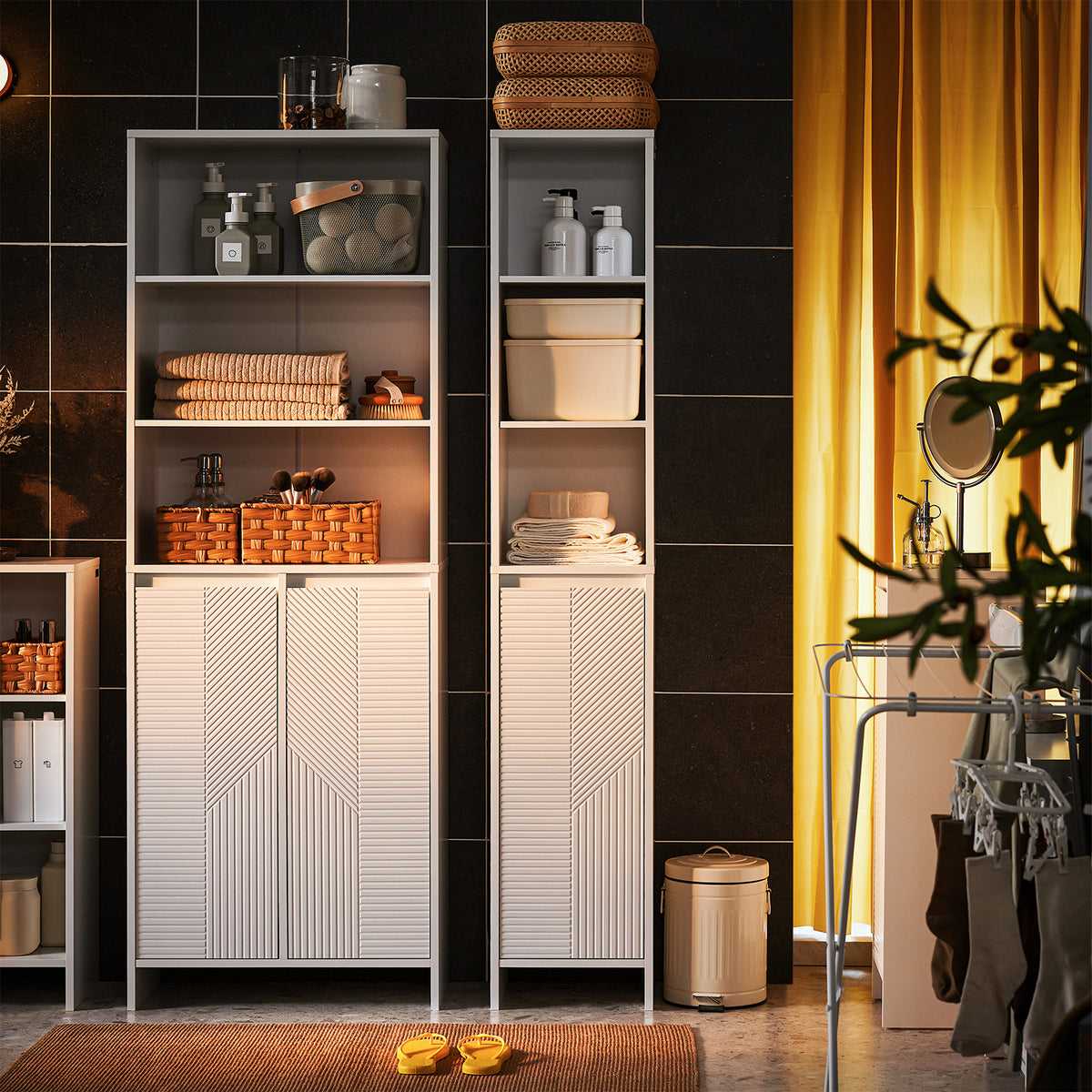SoBuy BZR158-W, Bathroom Tall Cabinet Cupboard Bathroom Storage Cabinet with Laundry Basket, White