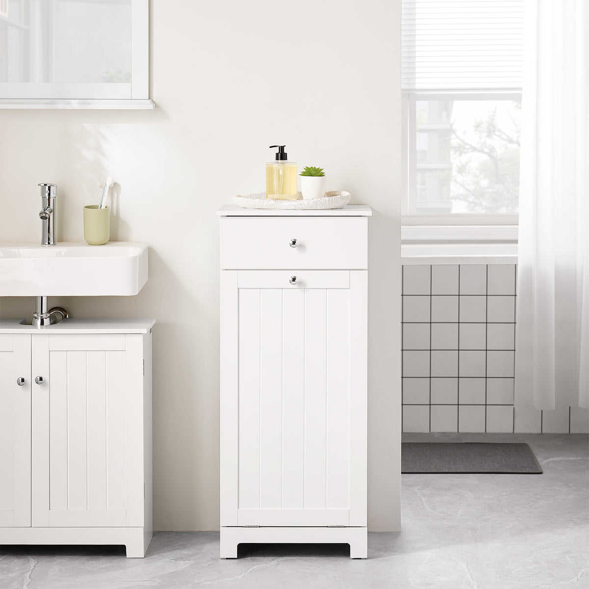 Pre-sale SoBuy BZR21-II-W, Laundry Cabinet Laundry Chest Bathroom Storage Cabinet with Laundry Basket White W40 x D38 x H90cm
