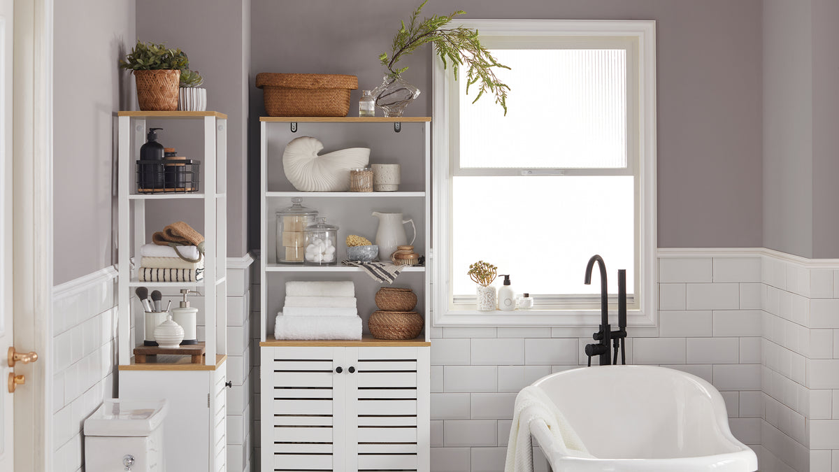 SoBuy BZR44-W,  Tall Cupboard Bathroom Storage Cabinet with 3 Shelves and 2 Doors, White