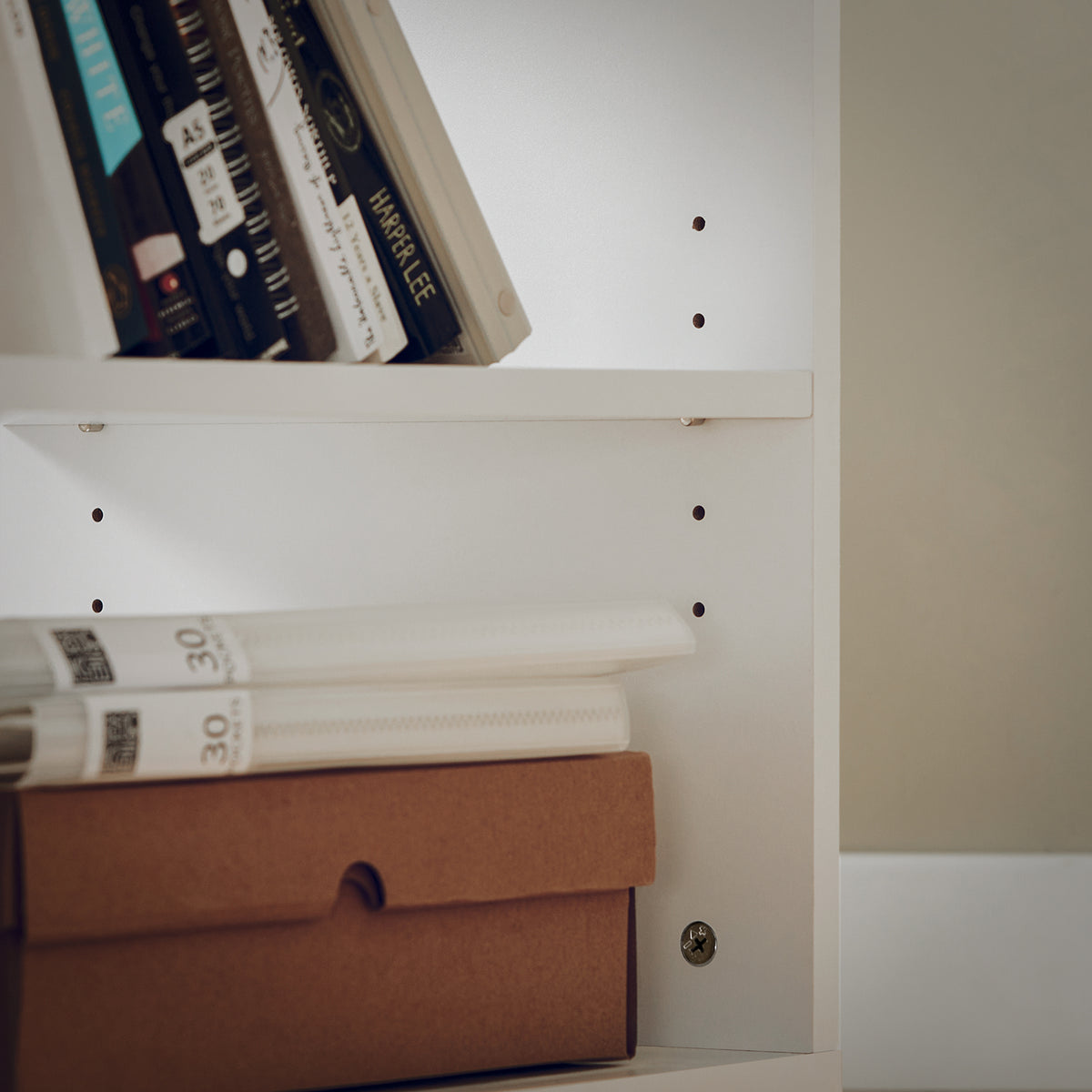 SoBuy FBT68-W, 3 Tiers Bookcase Storage Shelf on Wheels, Desk Side Printer Shelf, White