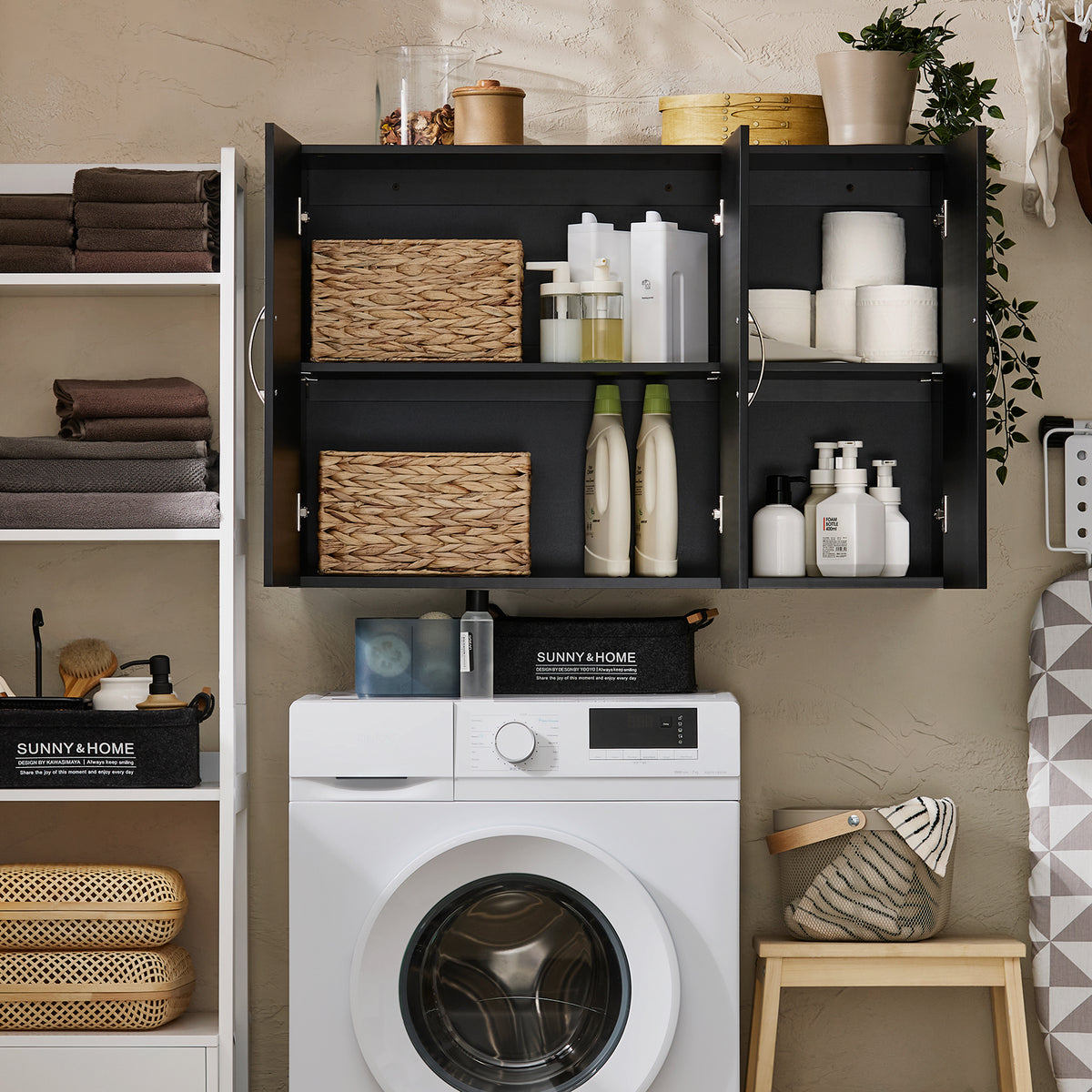 SoBuy FRG231-L-SCH, Bathroom Wall Cabinet Mounted Storage Unit with Adjustable Shelf and 3 Doors Small Slim Bathroom Cupboard for Towel & Toiletries Black W90 x D30 x H60cm