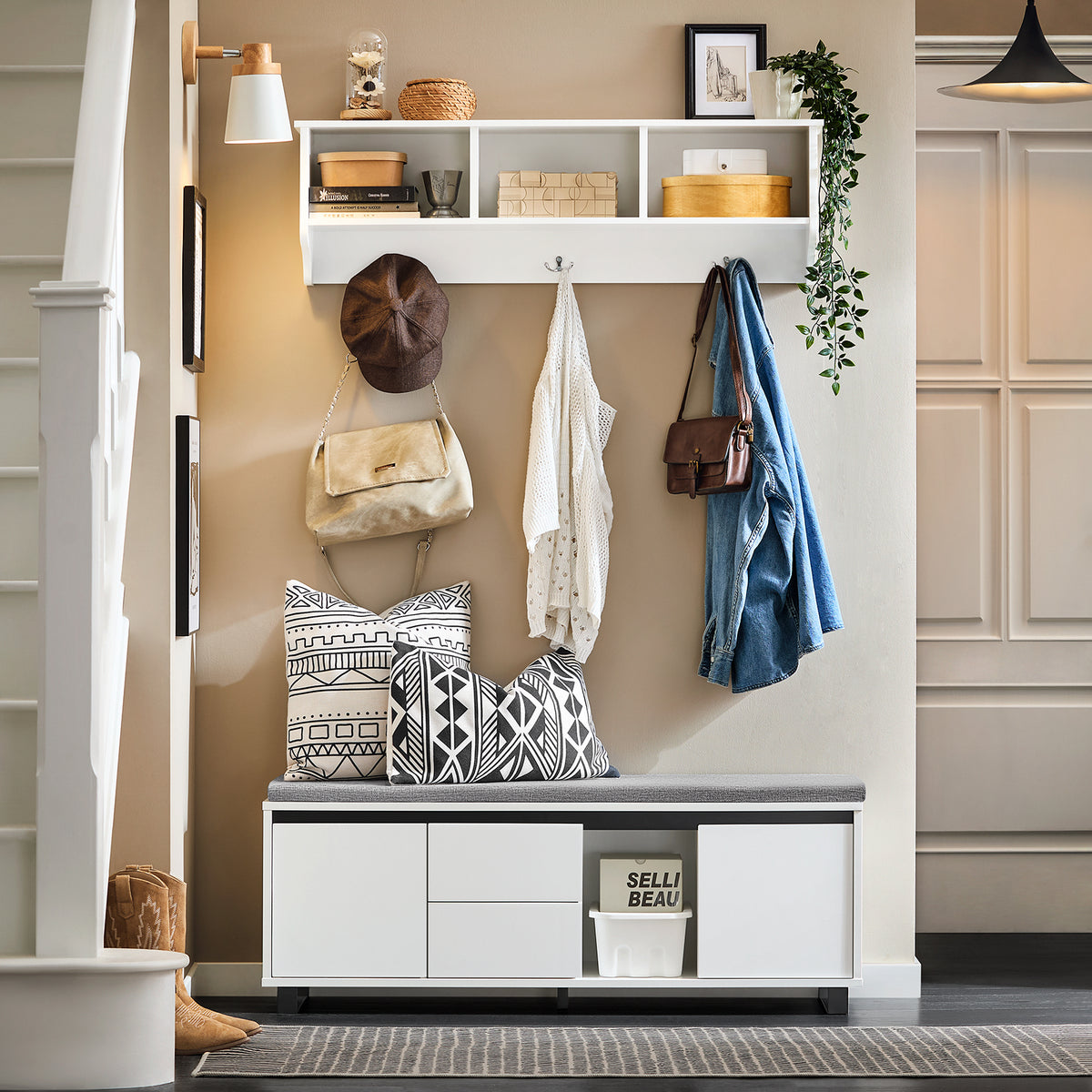 SoBuy FSR176-W, Hallway Storage Bench Shoe Bench Shoe Cabinet with Seat Cushion, White