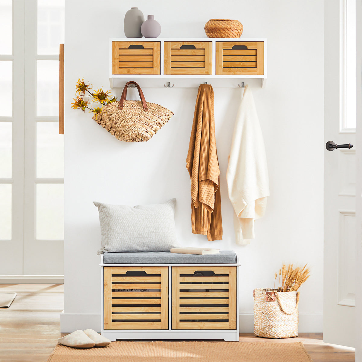 SoBuy FSR23-II-WN, Hallway Storage Bench Shoe Bench Shoe Cabinet with Seat Cushion and 2 Doors, White