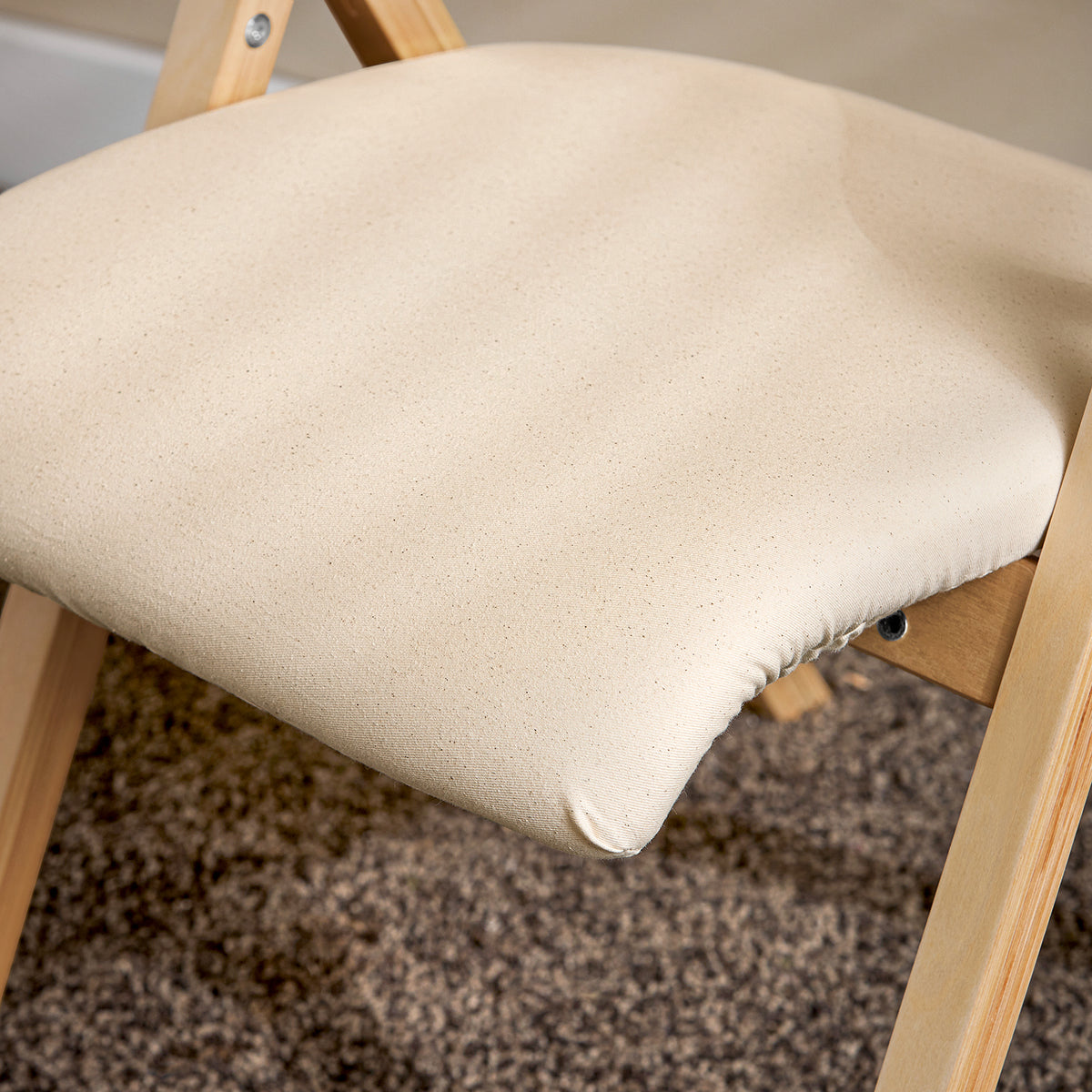 SoBuy FST40-W removable washable fabric seat cover detail – white folding chair easy-clean upholstery