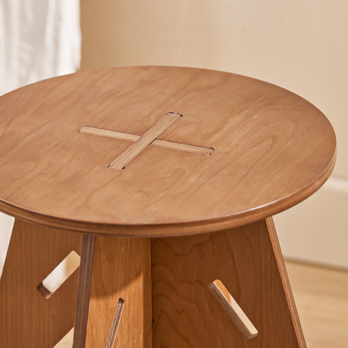 SoBuy HFBT01-K-BR, Round Side Table Coffee Table Sofa Side Table Bedside Table Nightstand in Mortise and Tenon Structure, H48.5 x Φ30.5cm, Brown, Brown