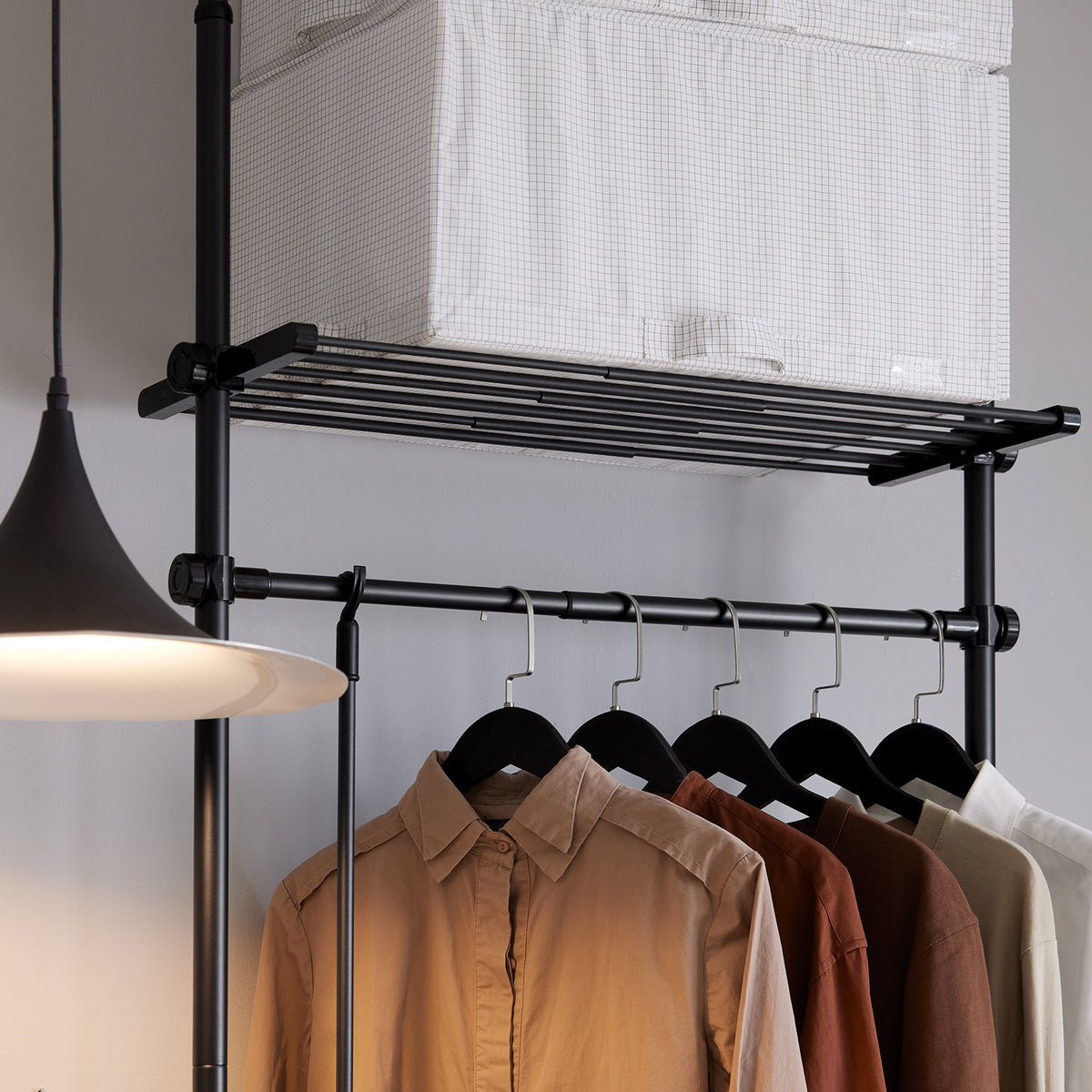 SoBuy KLS07-SCH, Telescopic Clothes Rail, Heavy Duty Clothes Rack, Adjustable Open Wardrobe with Hanging Rails & Shelves for Bedroom, Walk-in Closet Black
