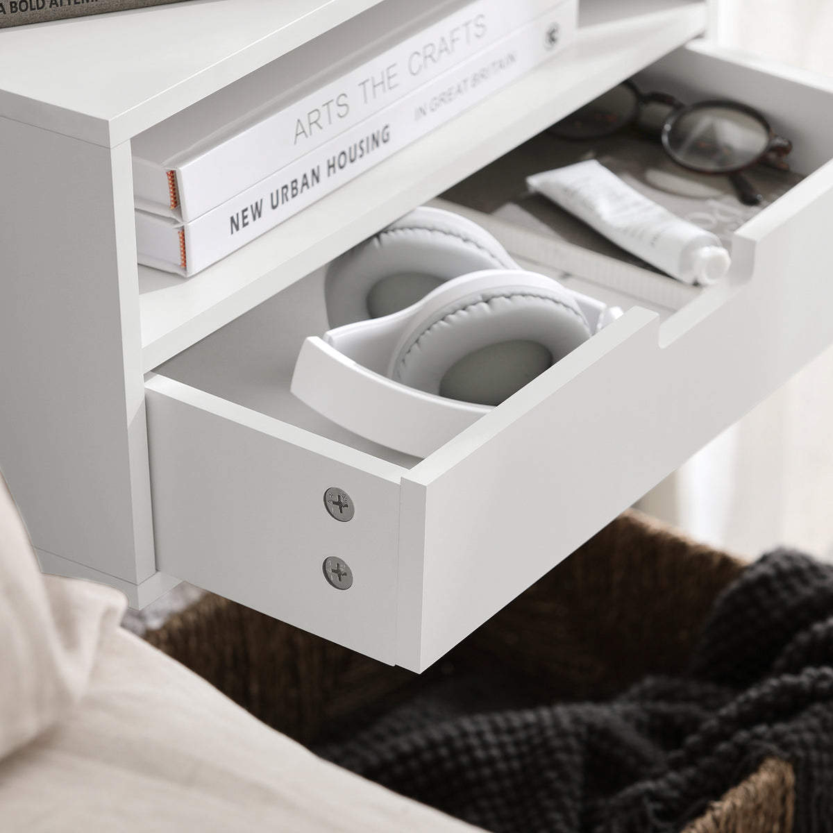 SoBuy NKD03-W, Floating Nightstand Wall-mounted Bedside Table Cabinet Wall Shelf, White