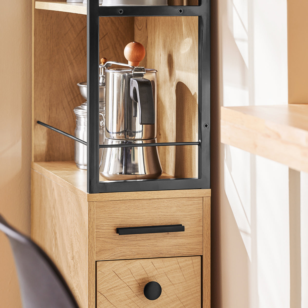 SoBuy NSR13-N black metal frame joint detail – Scandi-industrial finish on slim tall storage cabinet on wheels
