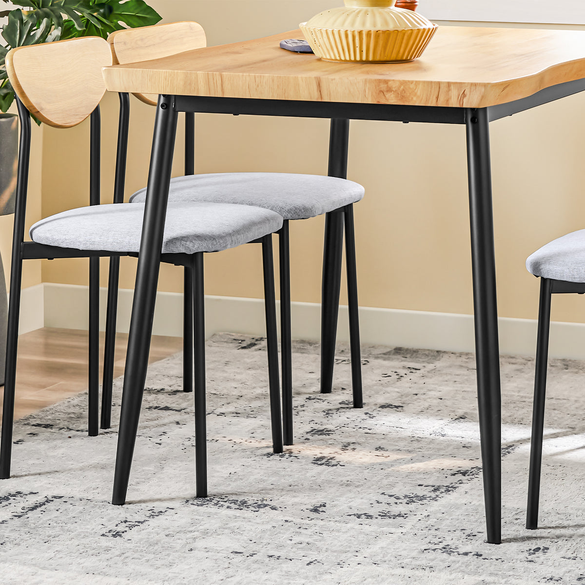 SoBuy OGT52-N, 5-Piece Dining Table Set with Comfortable Chairs, Dining Table and Chairs Set 4, Compact Kitchen Table for Small Spaces, Ideal for Dining Room, Kitchen, Living Room & Breakfast Bar