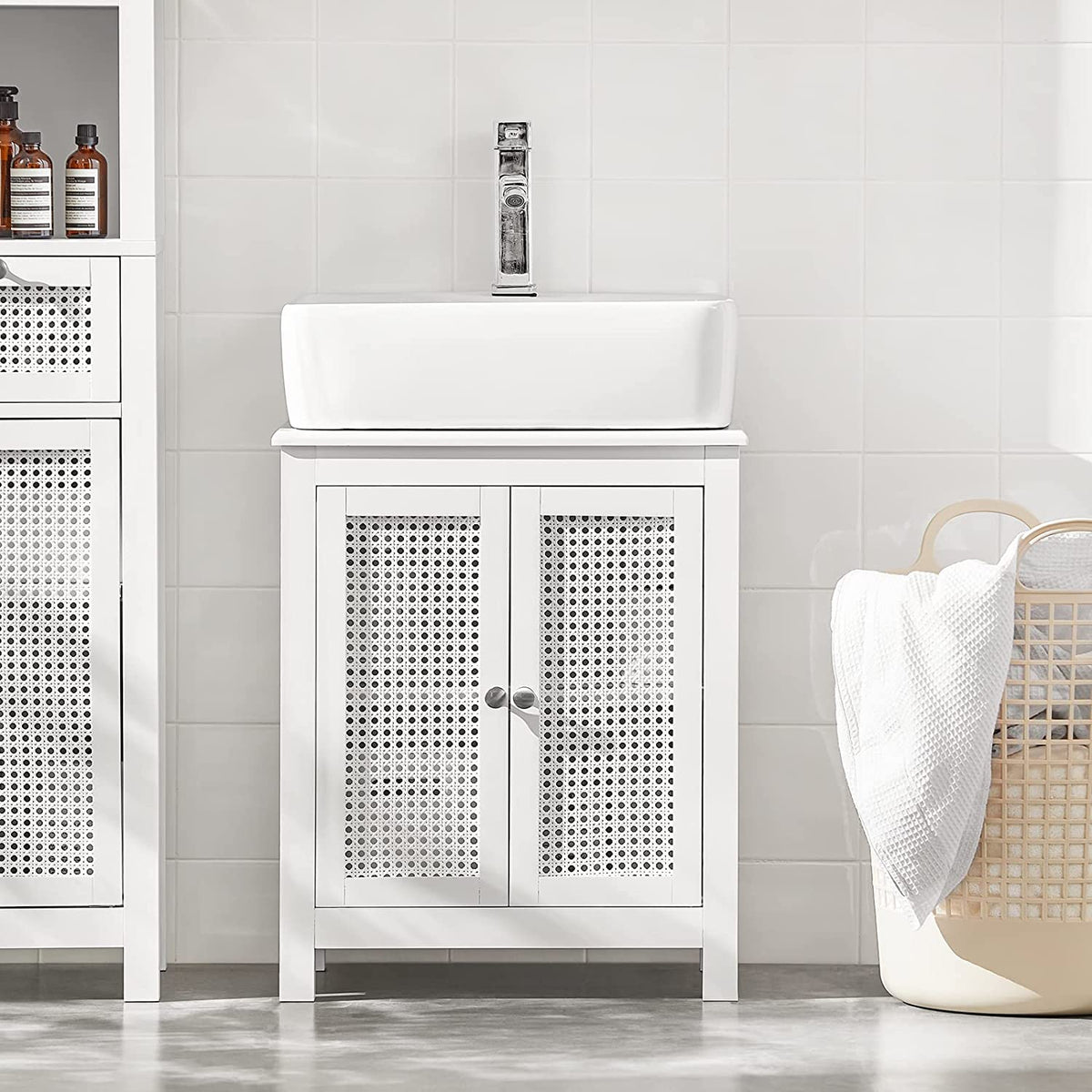 SoBuy BZR35-W, Under Sink Cabinet Bathroom Vanity Unit Bathroom Storage Cabinet with Doors, White
