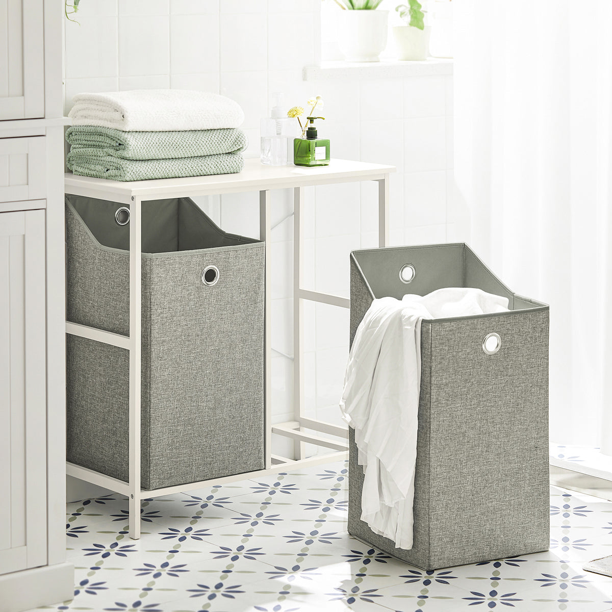 SoBuy BZR57-W, Bathroom Storage Laundry Cabinet with 2 Removable Laundry Baskets, White