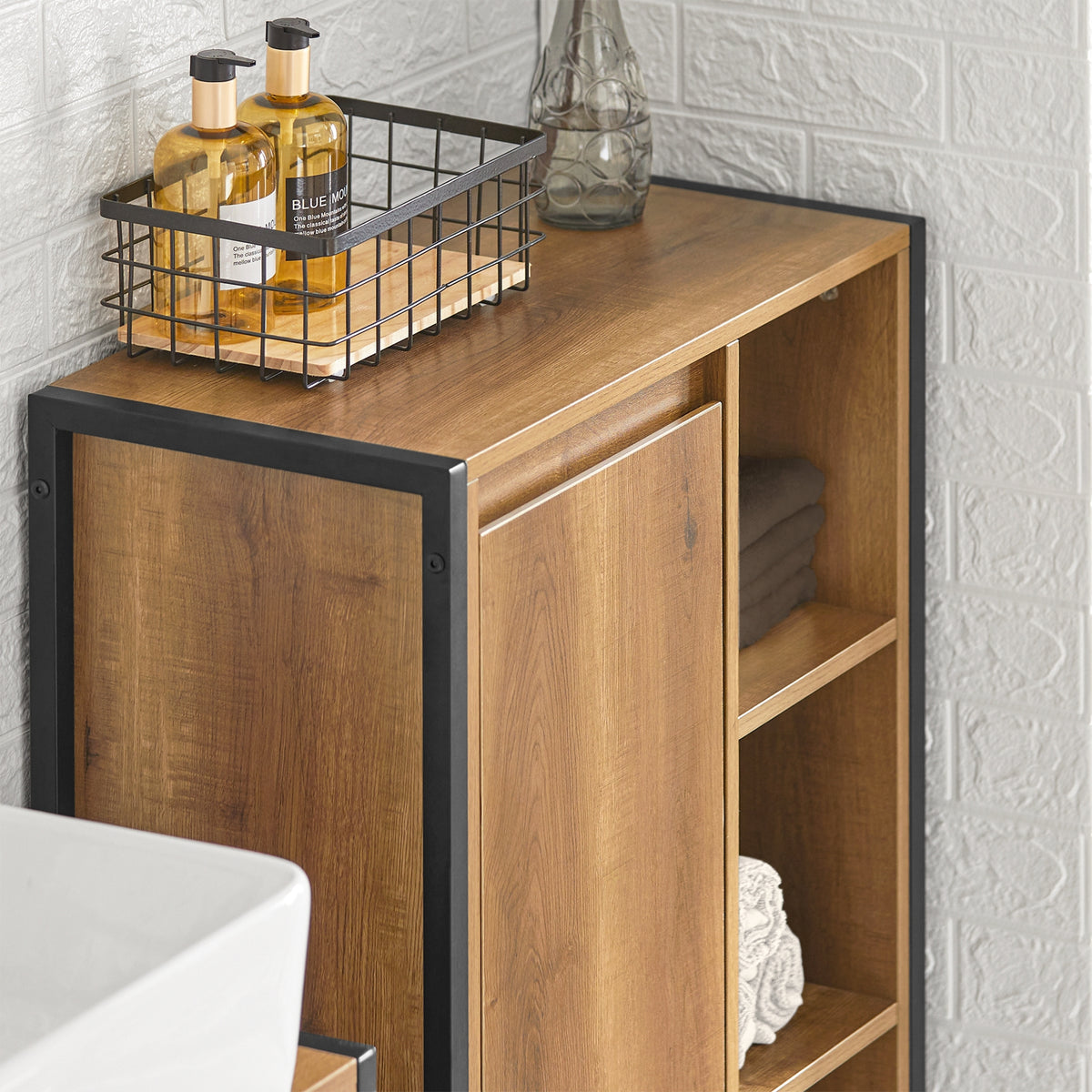 SoBuy BZR65-PF, Slim Bathroom Storage Cabinet Unit Freestanding Narrow Bathroom Cupboard with Removable Laundry Basket Modern Small Floor Storage Ideal for Toilet or Utility Room 60x30x90cm