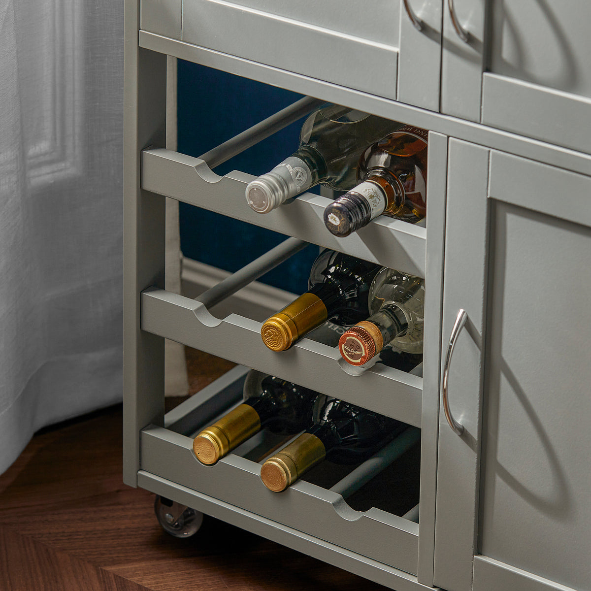 SoBuy FKW45-HG 3-tier wine rack close-up – bottle and glass storage on light grey rolling kitchen trolley