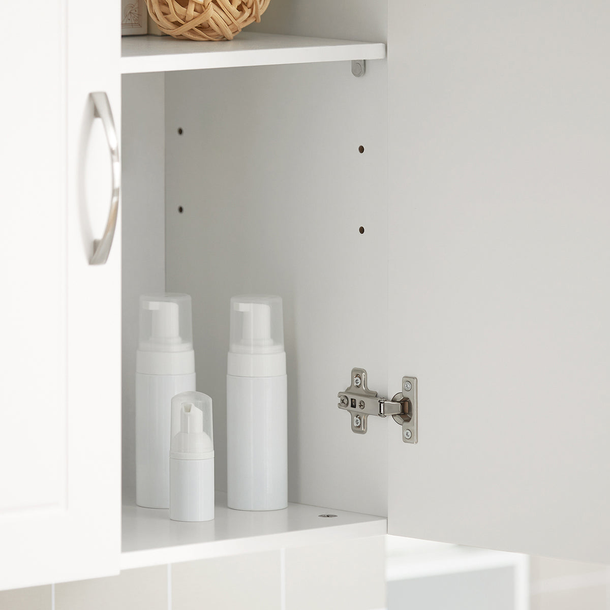 SoBuy FRG231-W, Bathroom Wall Cabinet Mounted Storage Unit with Adjustable Shelf and Door Small Slim Bathroom Cupboard for Towel & Toiletries, Ideal for Mirror Cabinet Replacement White 60x30x60 cm