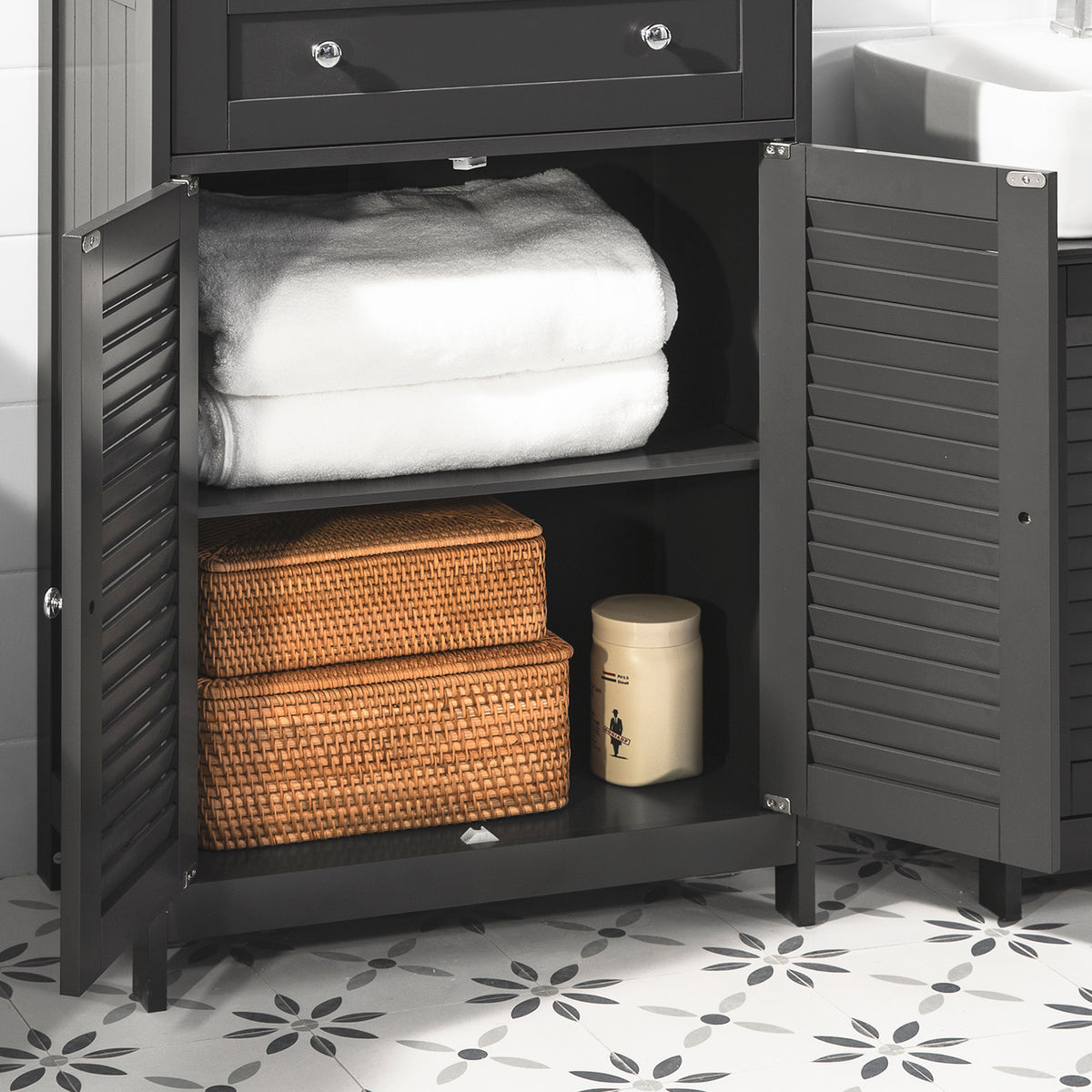 SoBuy FRG238-DG vented louvered doors for air circulation and moisture prevention