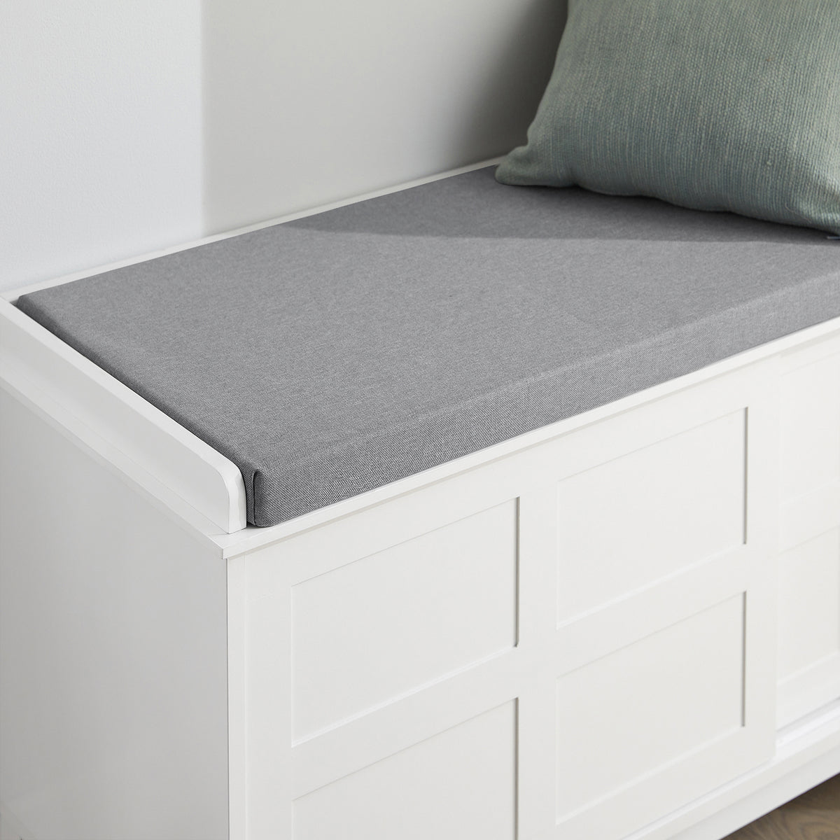SoBuy FSR86-W, Shoe Bench Shoe Cabinet with 2 Sliding Doors and Seat Cushion, White